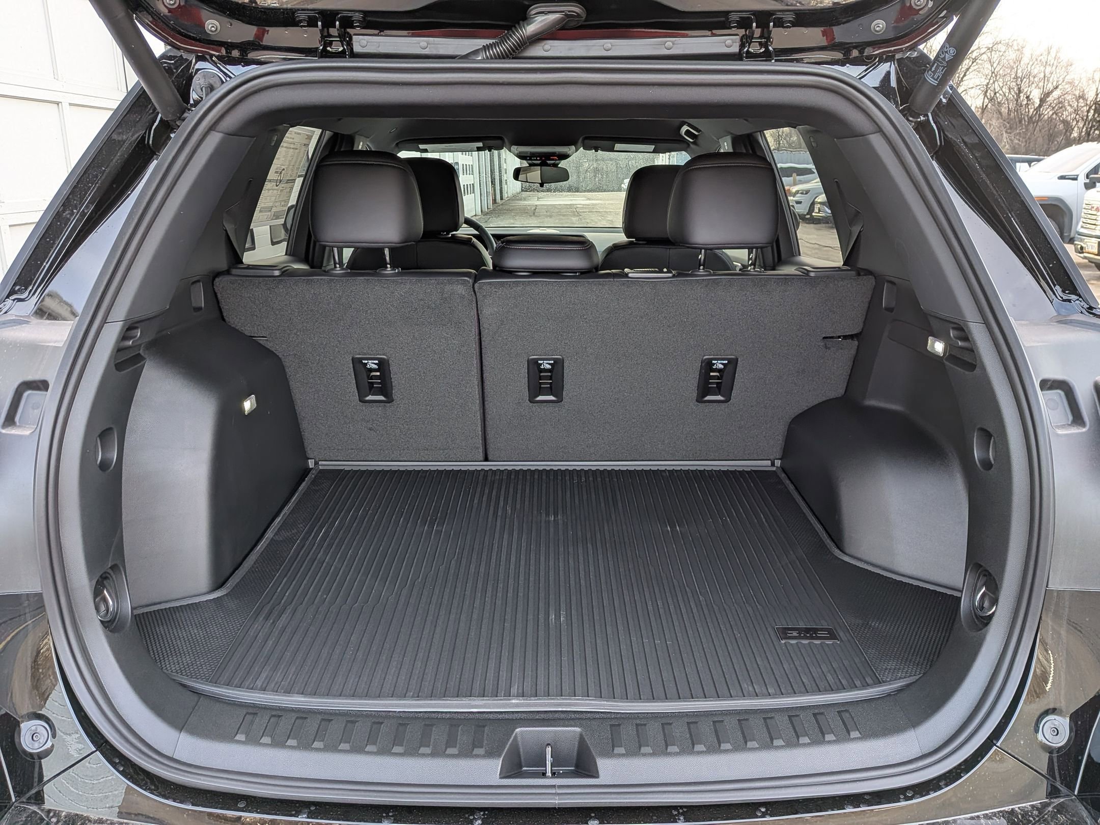 2026 GMC Terrain AT4 - Photo 25