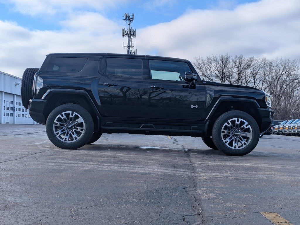 New 2026 GMC HUMMER EV 2X SUV
