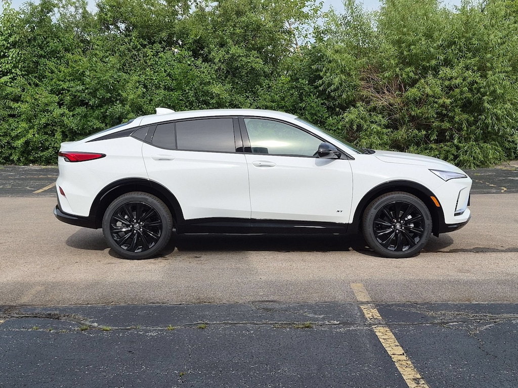 New 2026 Buick Envista Sport Touring SUV