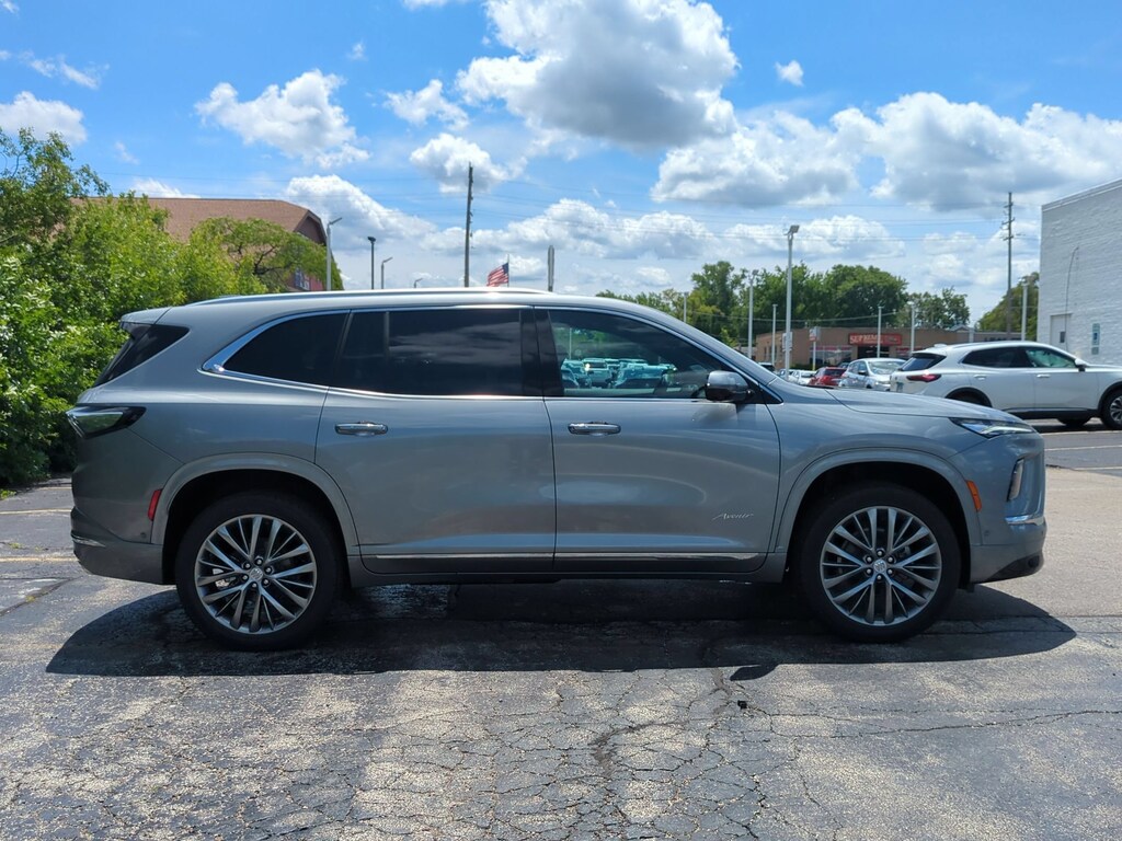 New 2026 Buick Enclave Avenir SUV