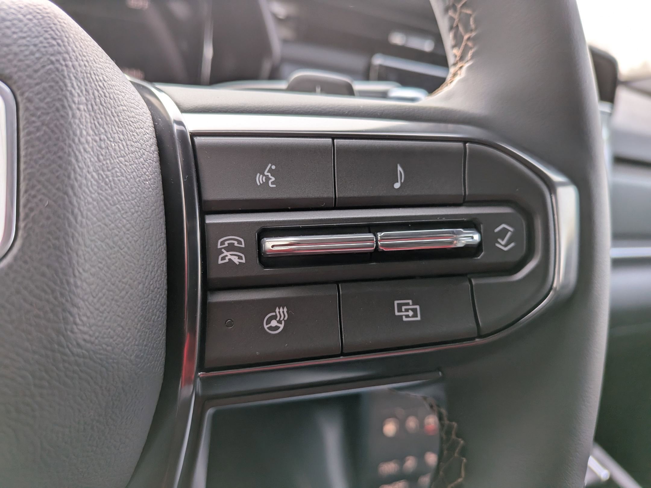 2026 GMC Terrain AT4 - Photo 15