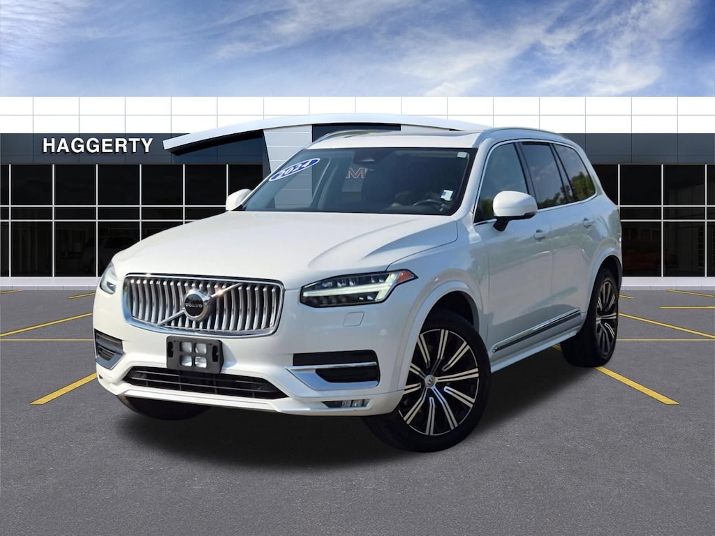 Used 2024 Volvo XC90 B5 Core Bright SUV