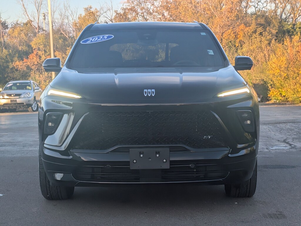 Used 2025 Buick Enclave Sport Touring SUV