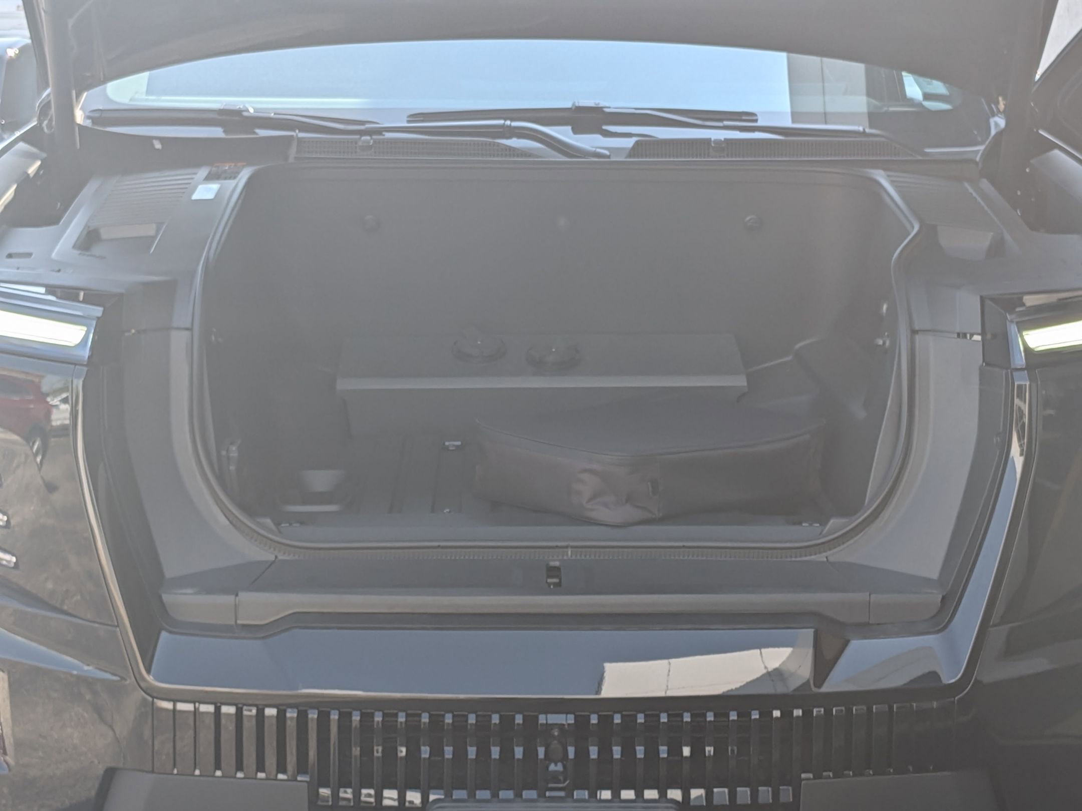 2026 GMC Sierra EV Elevation - Photo 29