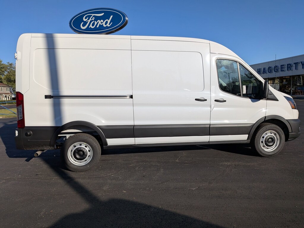 New 2026 Ford Transit T-250 148 Med Rf 9150 GVWR RWD
