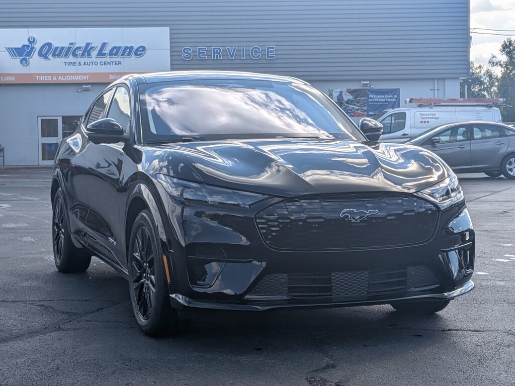 New 2025 Ford Mustang Mach-E Premium AWD Premium AWD