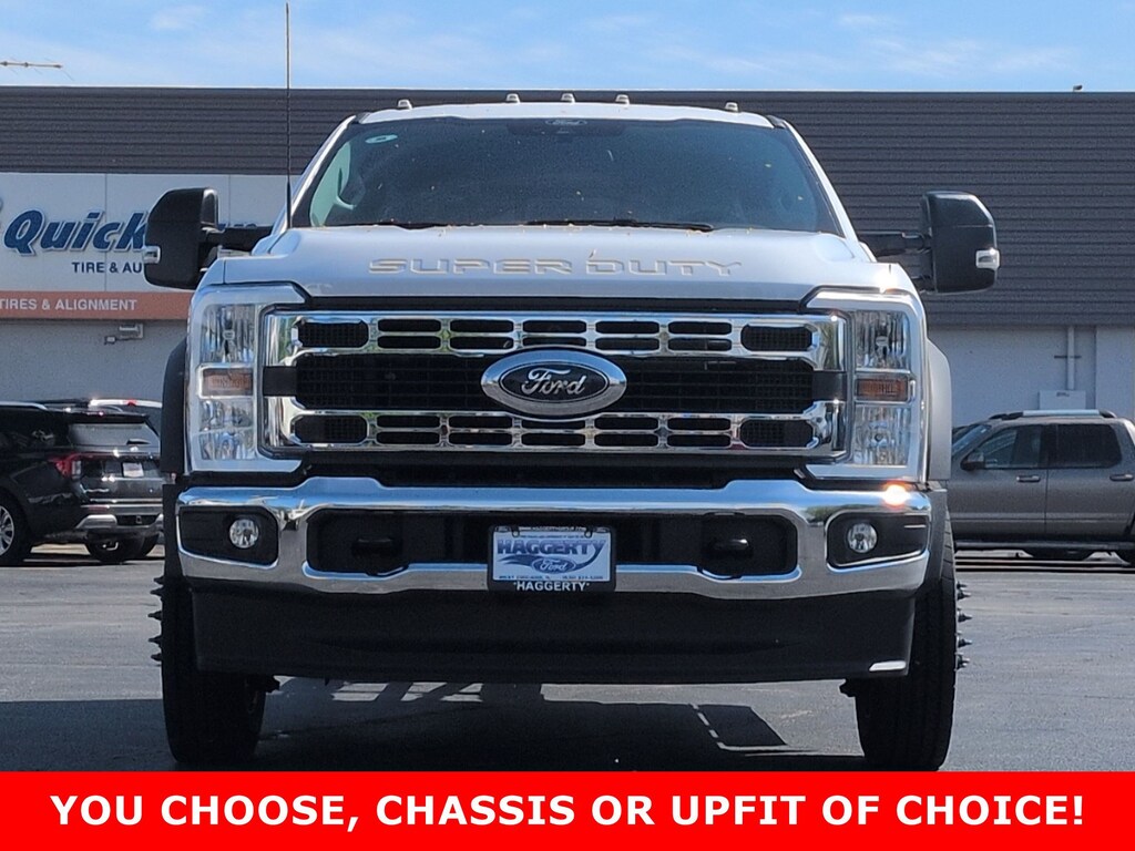 New 2026 Ford Super Duty F-450 DRW XL 4WD SuperCab 192 WB 84 CA