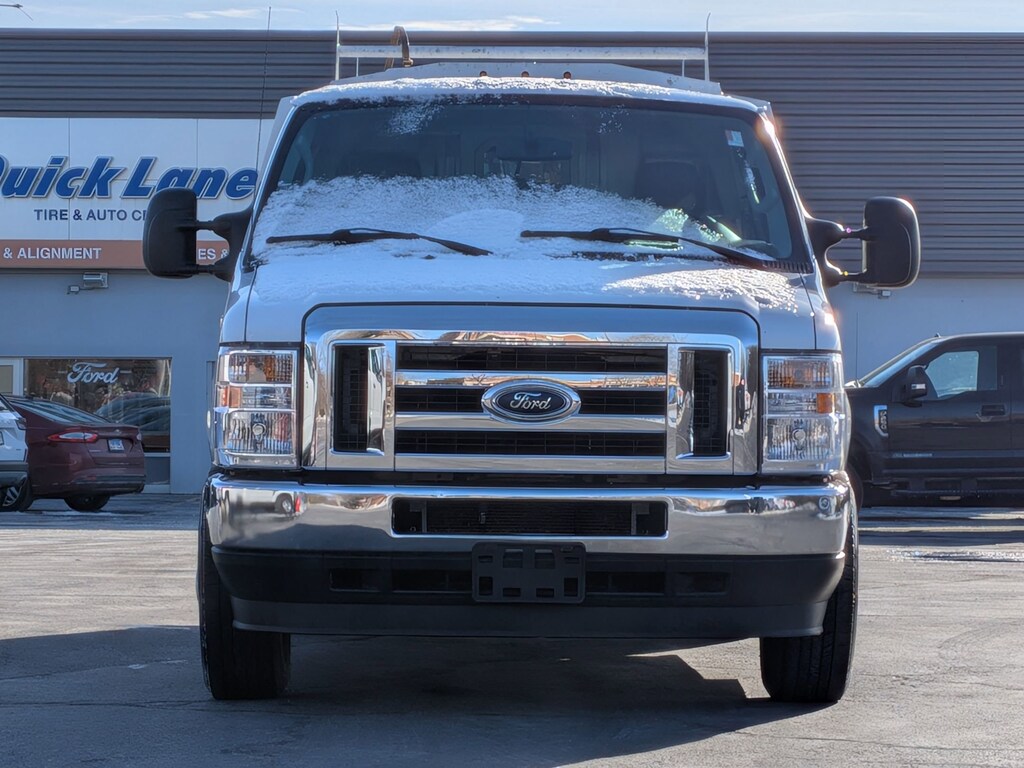 Used 2021 Ford E-350 138 IN. WB DRW E-350 DRW 138 WB