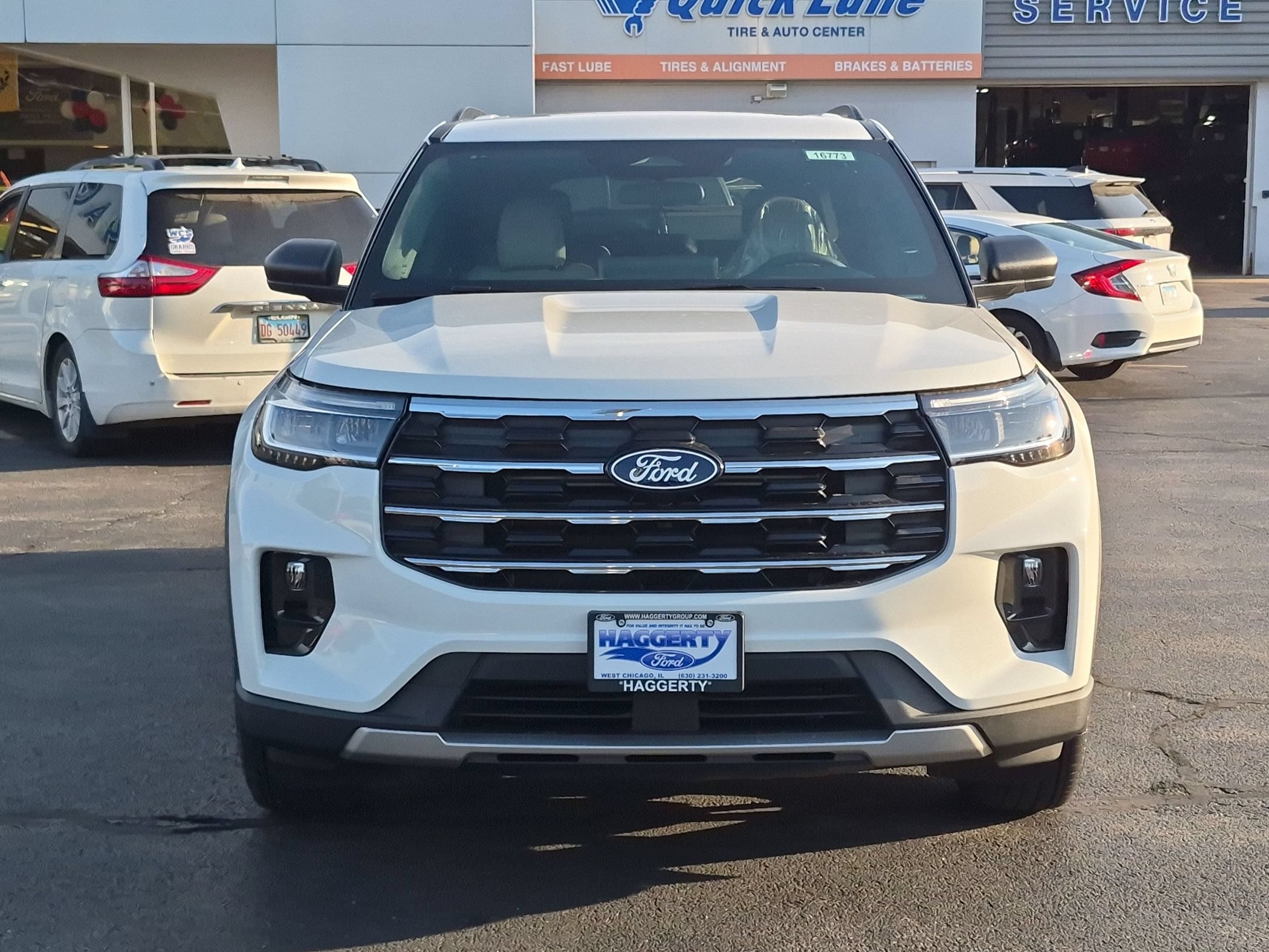 New 2027 Ford Explorer Active w/200A Pkg 4WD Active w/200A Pkg 4WD