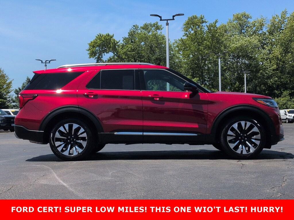 Certified 2026 Ford Explorer Platinum 4WD Platinum 4WD
