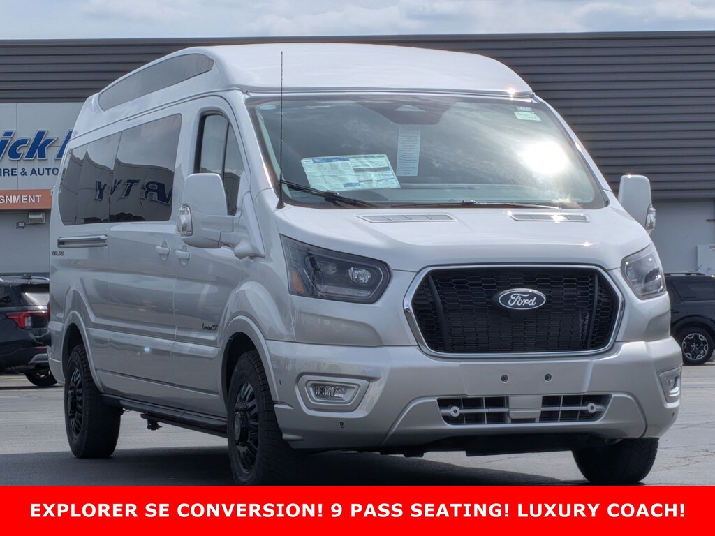 New 2026 Ford Transit T-150 148 Low Rf 8800 GVWR AWD T-150 148 Low Rf 8800 GVWR AWD