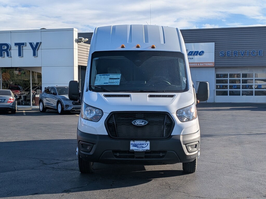 New 2026 Ford Transit T-350 HD 148 EL Hi Rf 9950 GVWR DRW AWD T-350 HD 148 EL Hi Rf 9950 GVWR DRW AWD