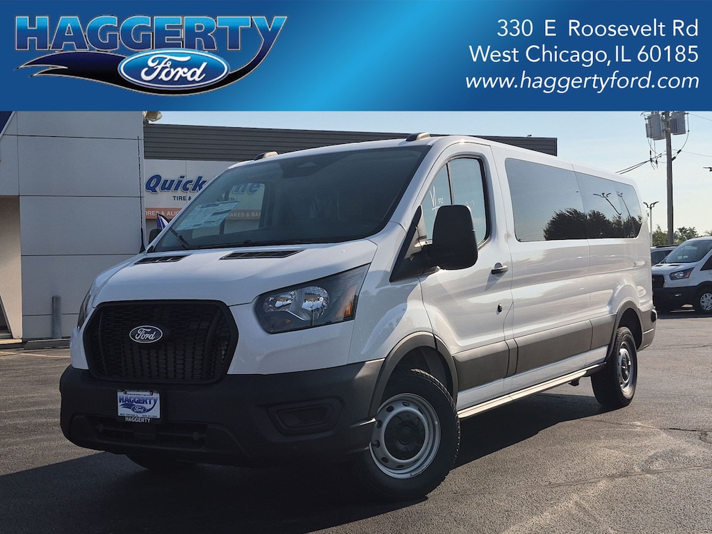 New 2026 Ford Transit Passenger Wagon T-350 148 Low Roof XL RWD T-350 148 Low Roof XL RWD