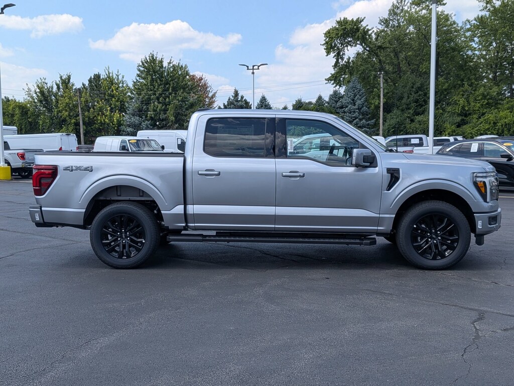 New 2025 Ford F-150 LARIAT 4WD SuperCrew 5.5 Box LARIAT 4WD SuperCrew 5.5 Box