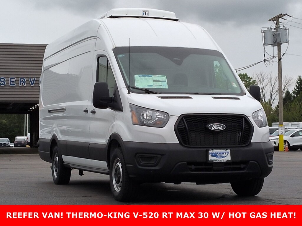 New 2026 Ford Transit T-350 148 EL Hi Rf 9500 GVWR RWD T-350 148 EL Hi Rf 9500 GVWR RWD