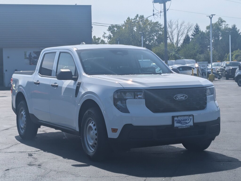 New 2025 Ford Maverick XL AWD SuperCrew XL AWD SuperCrew