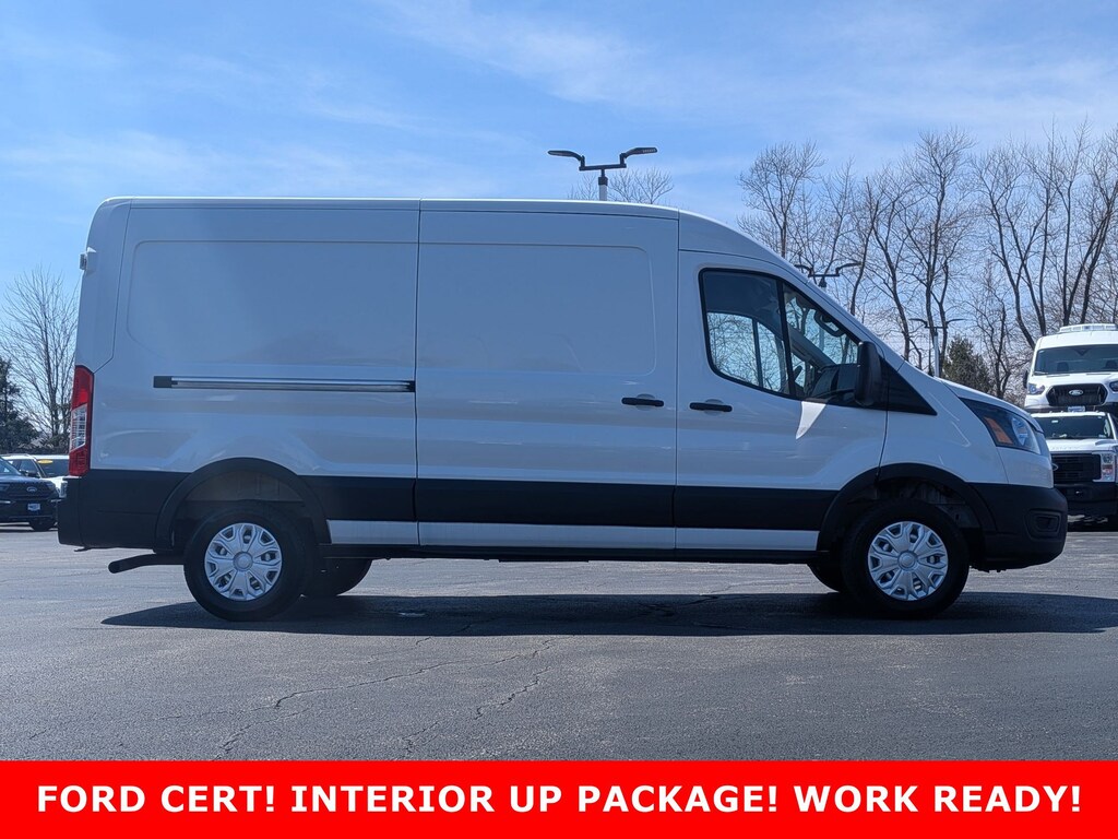Certified 2025 Ford Transit T-250 148 Med Rf 9070 GVWR RWD T-250 148 Med Rf 9070 GVWR RWD