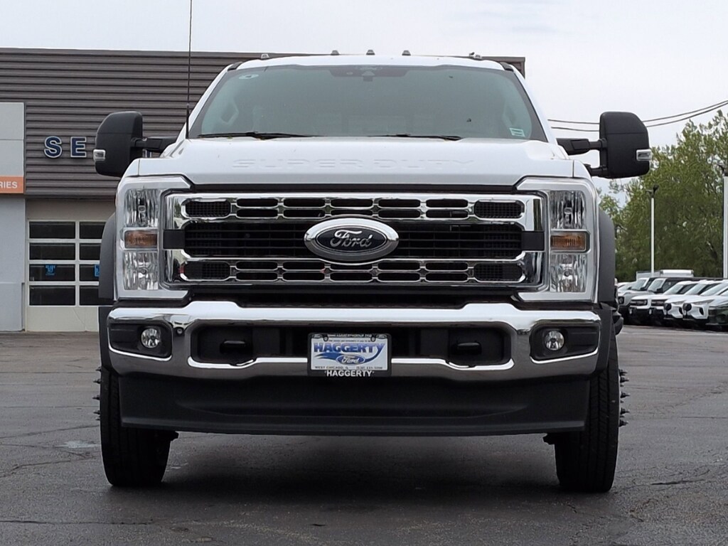 New 2026 Ford Super Duty F-450 DRW XL 4WD SuperCab 192 WB 84 CA