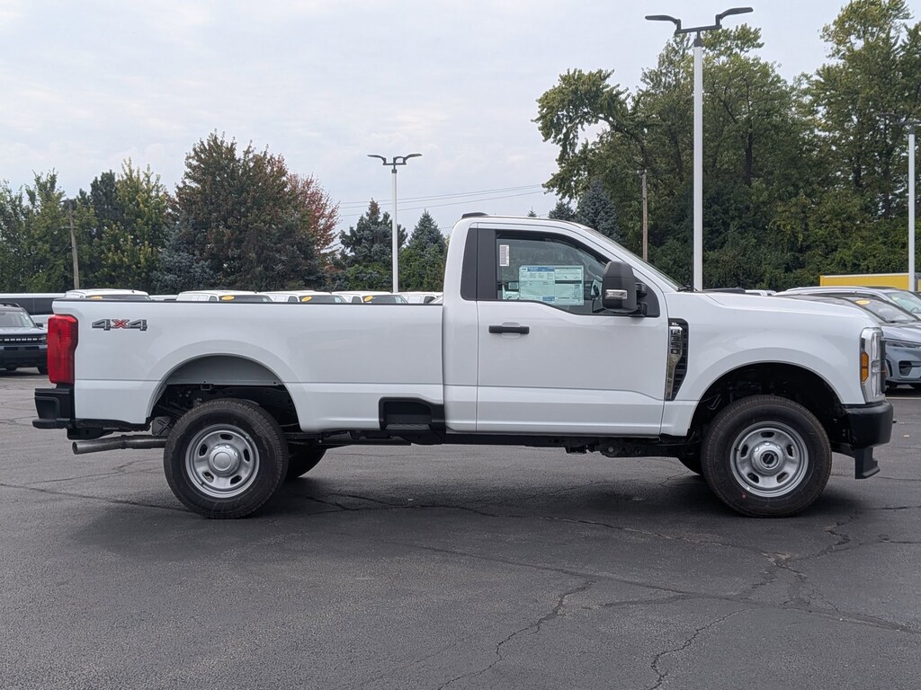 New 2026 Ford Super Duty F-350 SRW XL 4WD Reg Cab 8 Box