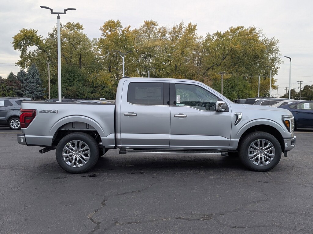 New 2025 Ford F-150 LARIAT 4WD SuperCrew 5.5 Box