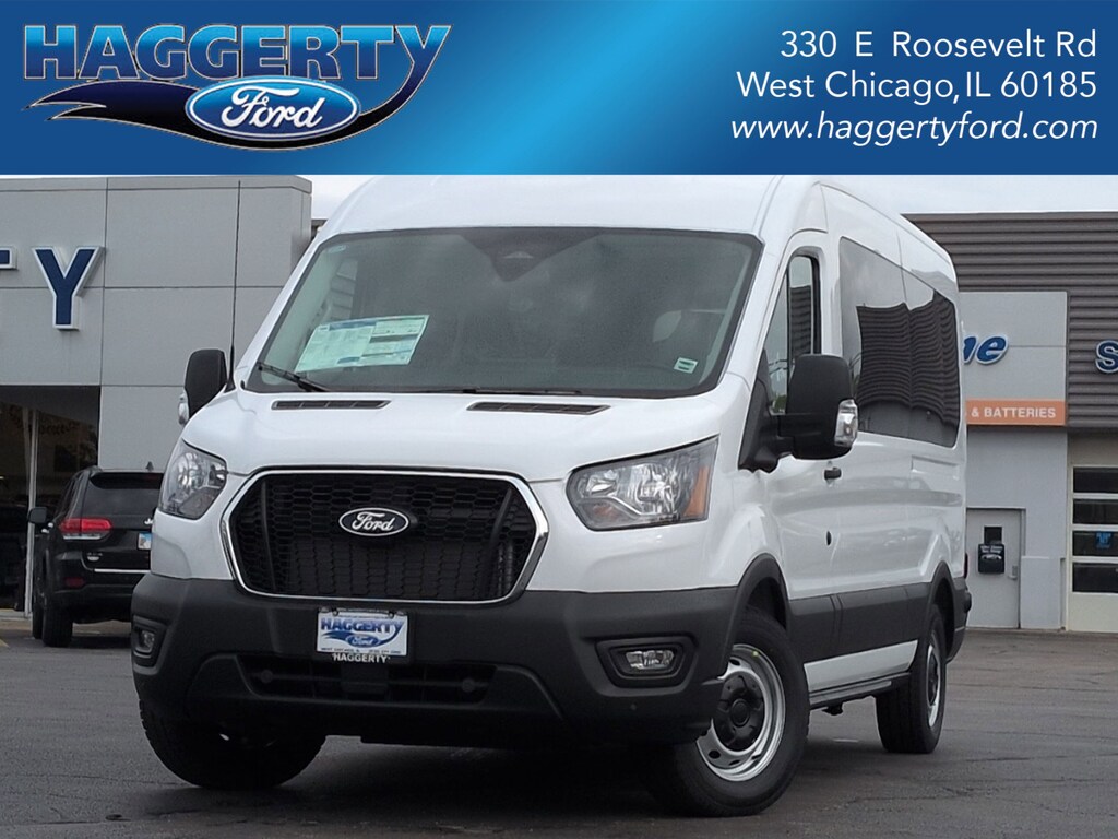 New 2026 Ford Transit Passenger Wagon XL 148 Med Roof XL RWD T-350 148 Med Roof XL RWD
