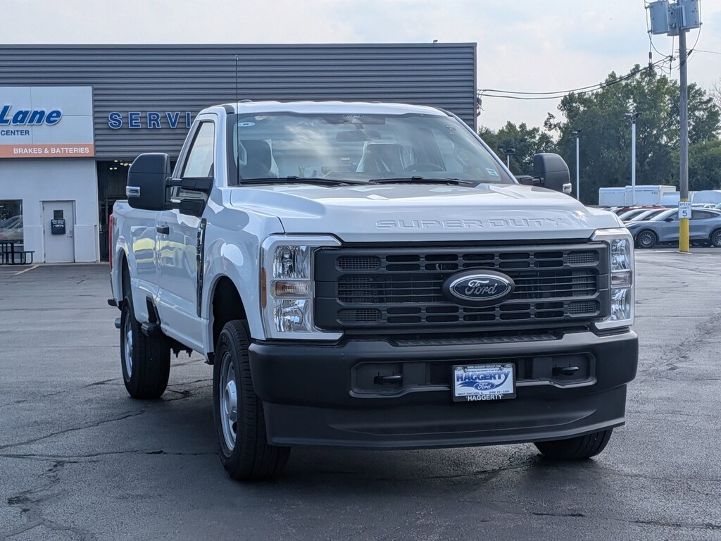 New 2026 Ford Super Duty F-350 SRW XL 4WD Reg Cab 8 Box XL 4WD Reg Cab 8 Box