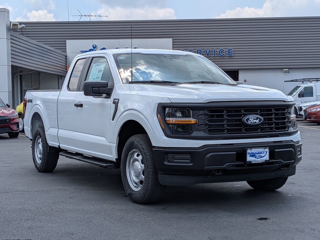 New 2025 Ford F-150 XL 4WD SuperCab 6.5 Box XL 4WD SuperCab 6.5 Box