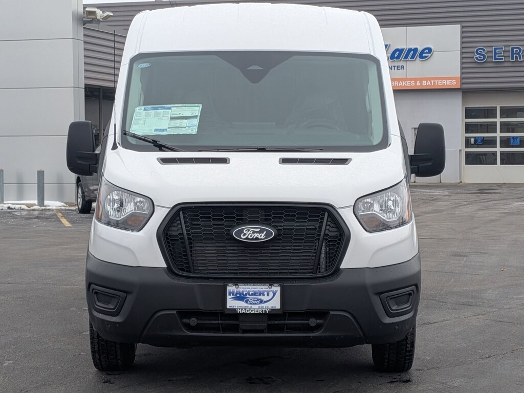 New 2026 Ford Transit T-250 148 Med Rf 9150 GVWR RWD T-250 148 Med Rf 9150 GVWR RWD