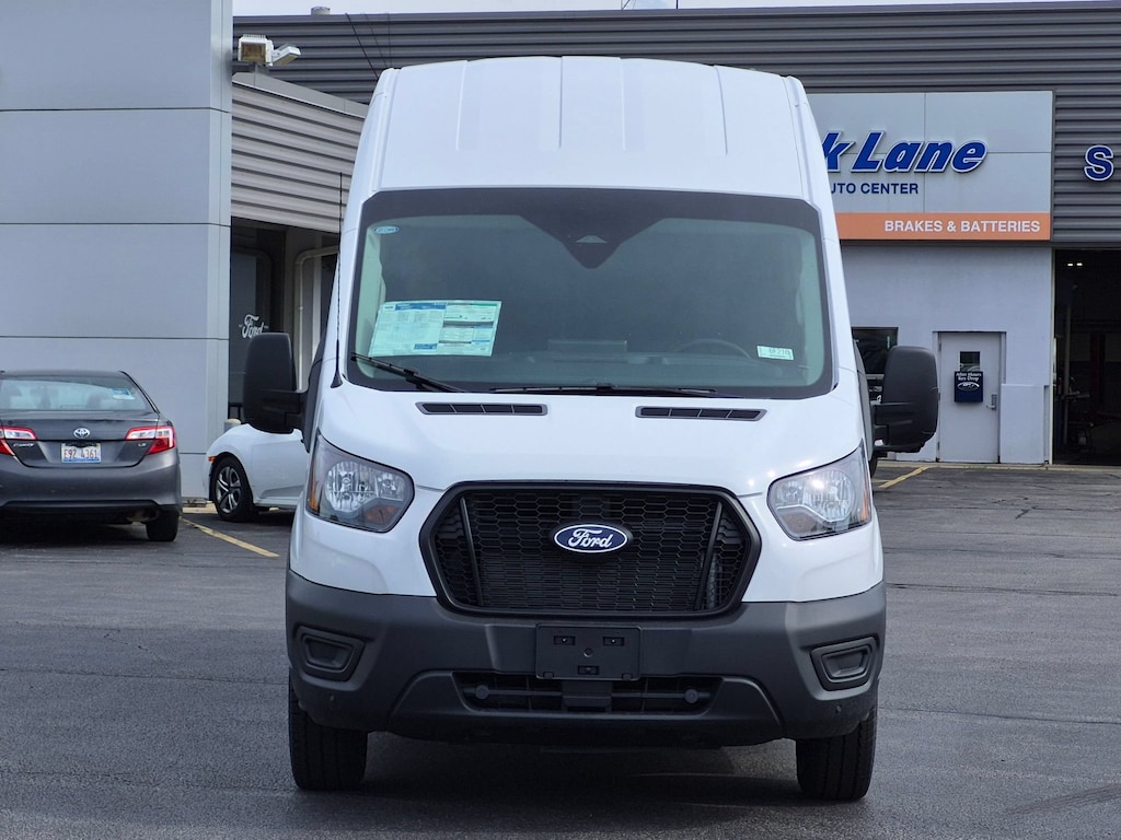 New 2026 Ford Transit T-350 148 EL Hi Rf 9500 GVWR RWD T-350 148 EL Hi Rf 9500 GVWR RWD
