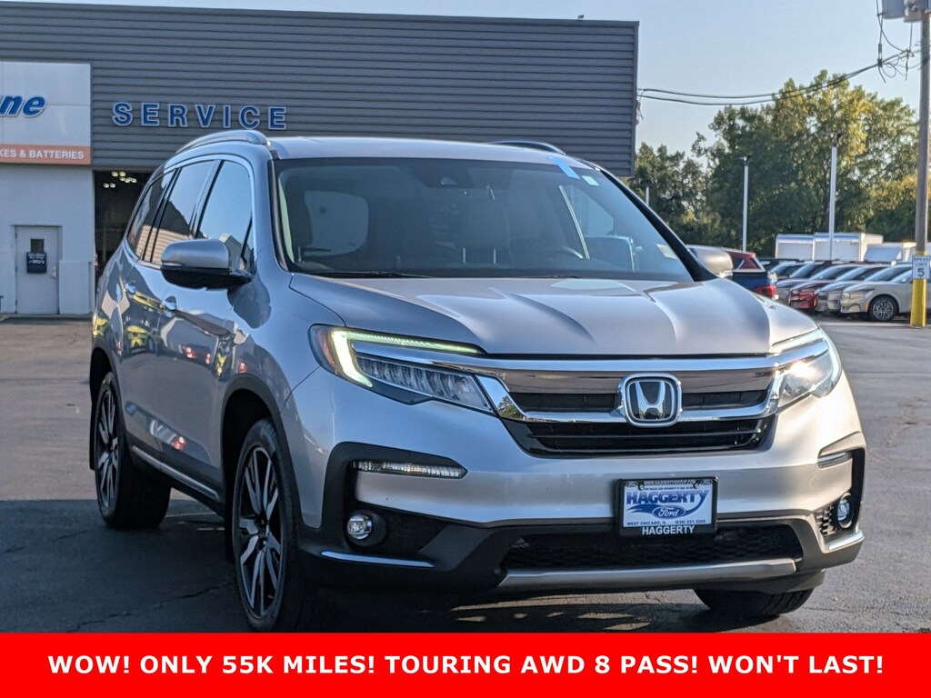 Used 2019 Honda Pilot Touring 8-Passenger AWD Touring 8-Passenger AWD