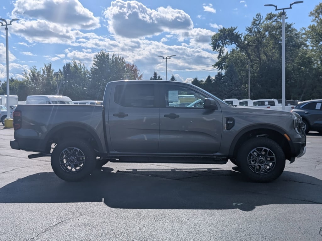 New 2025 Ford Ranger XLT 4WD SuperCrew 5 Box XLT 4WD SuperCrew 5 Box