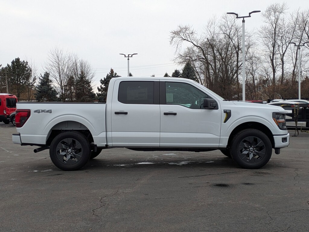 New 2025 Ford F-150 STX 4WD SuperCrew 5.5 Box STX 4WD SuperCrew 5.5 Box
