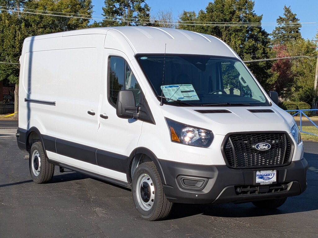 New 2026 Ford Transit T-250 148 Med Rf 9150 GVWR RWD