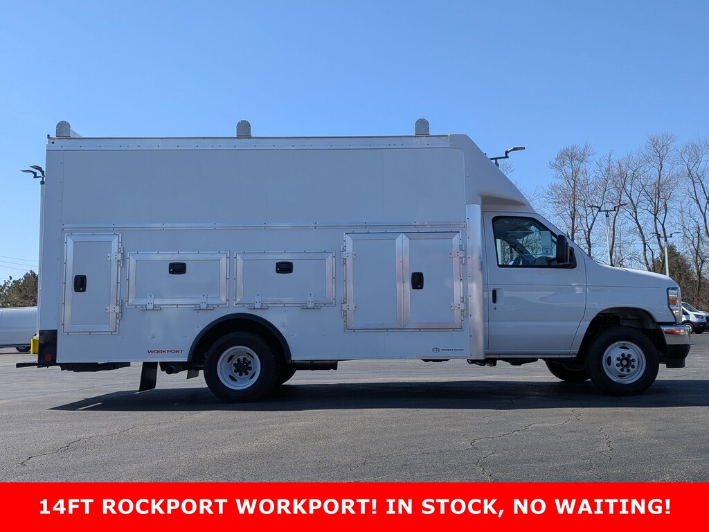 New 2026 Ford E-450 DRW 158 WB