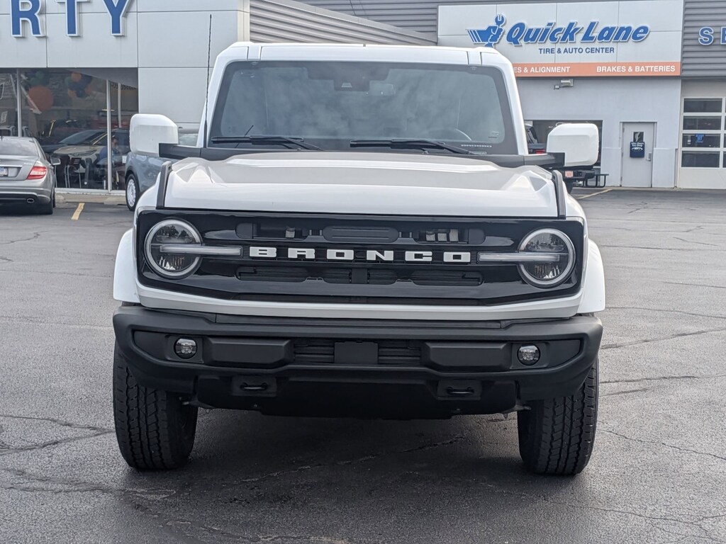 New 2025 Ford Bronco Outer Banks 4 Door 4x4 Outer Banks 4x4
