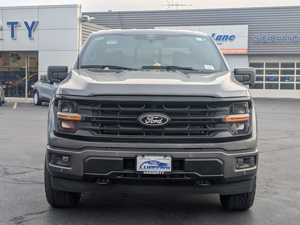 New 2025 Ford F-150 XLT 4WD SuperCrew 5.5 Box