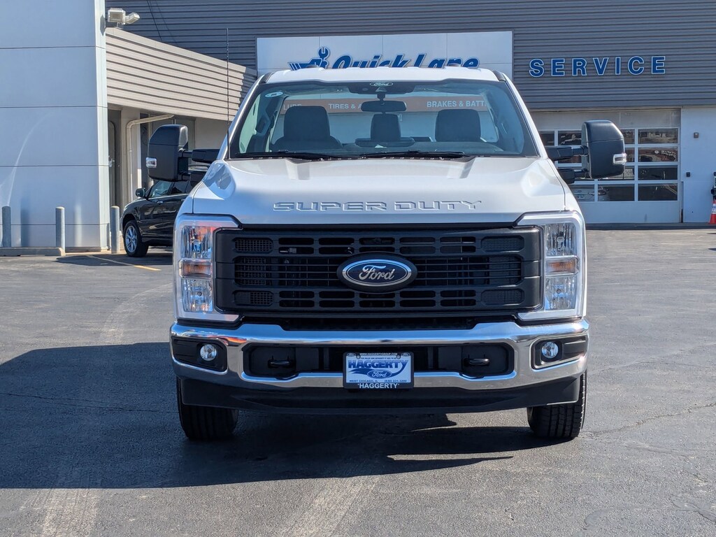 New 2025 Ford Super Duty F-250 SRW XL 2WD Reg Cab 8 Box XL 2WD Reg Cab 8 Box