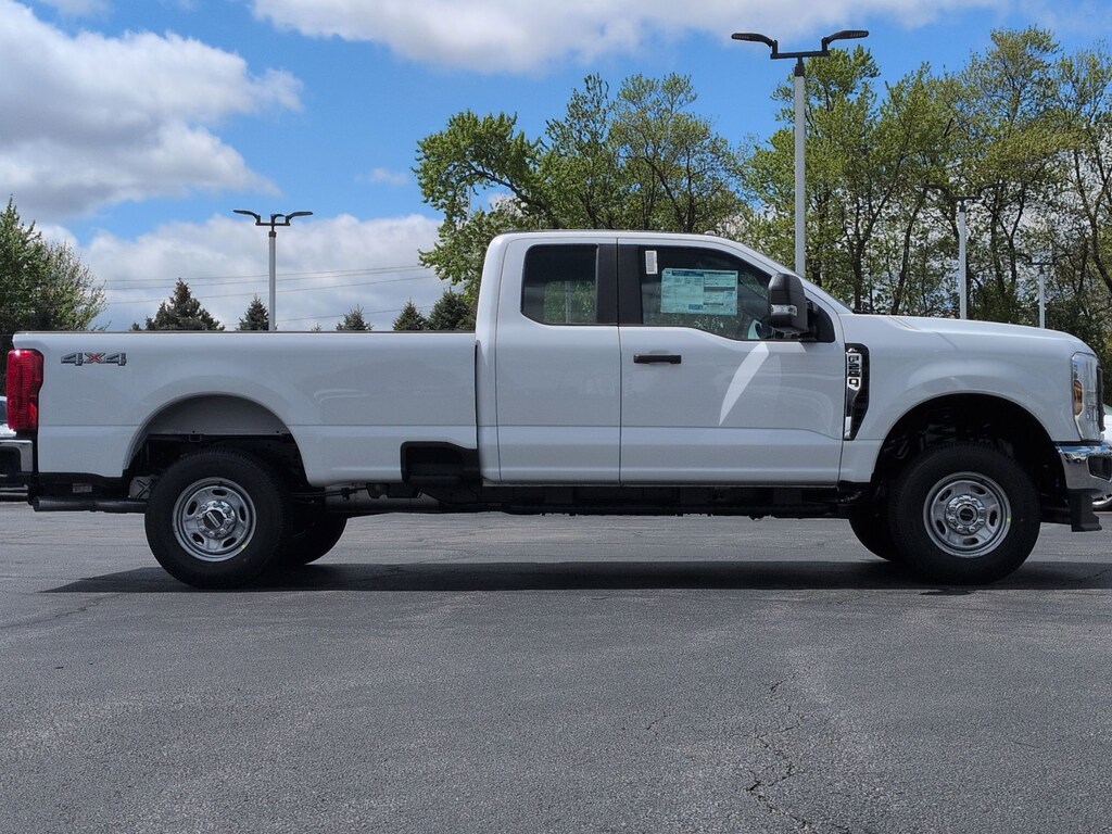 New 2026 Ford Super Duty F-250 SRW XL 4WD SuperCab 8 Box