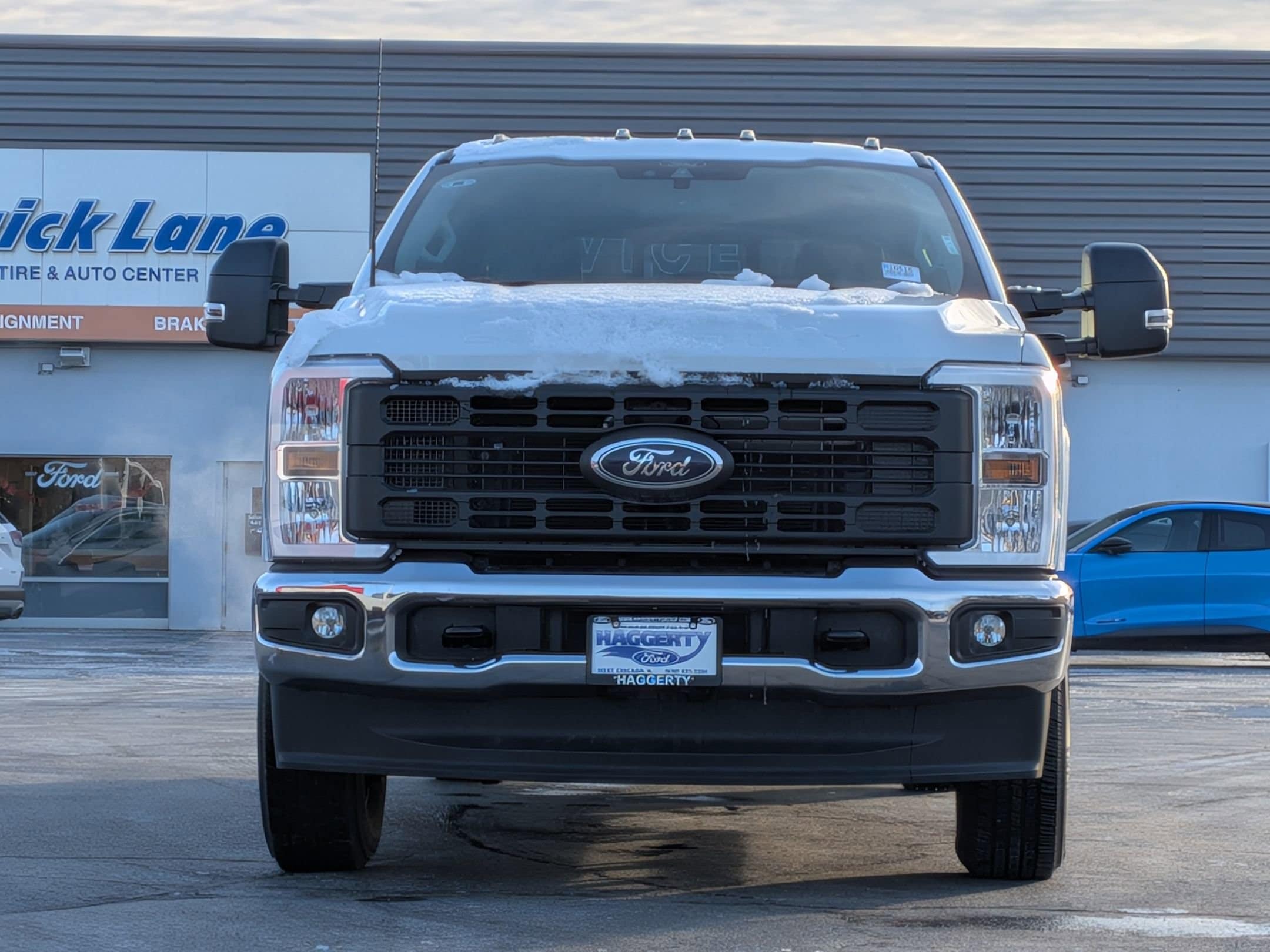 2026 FORD F-250 - Image 2