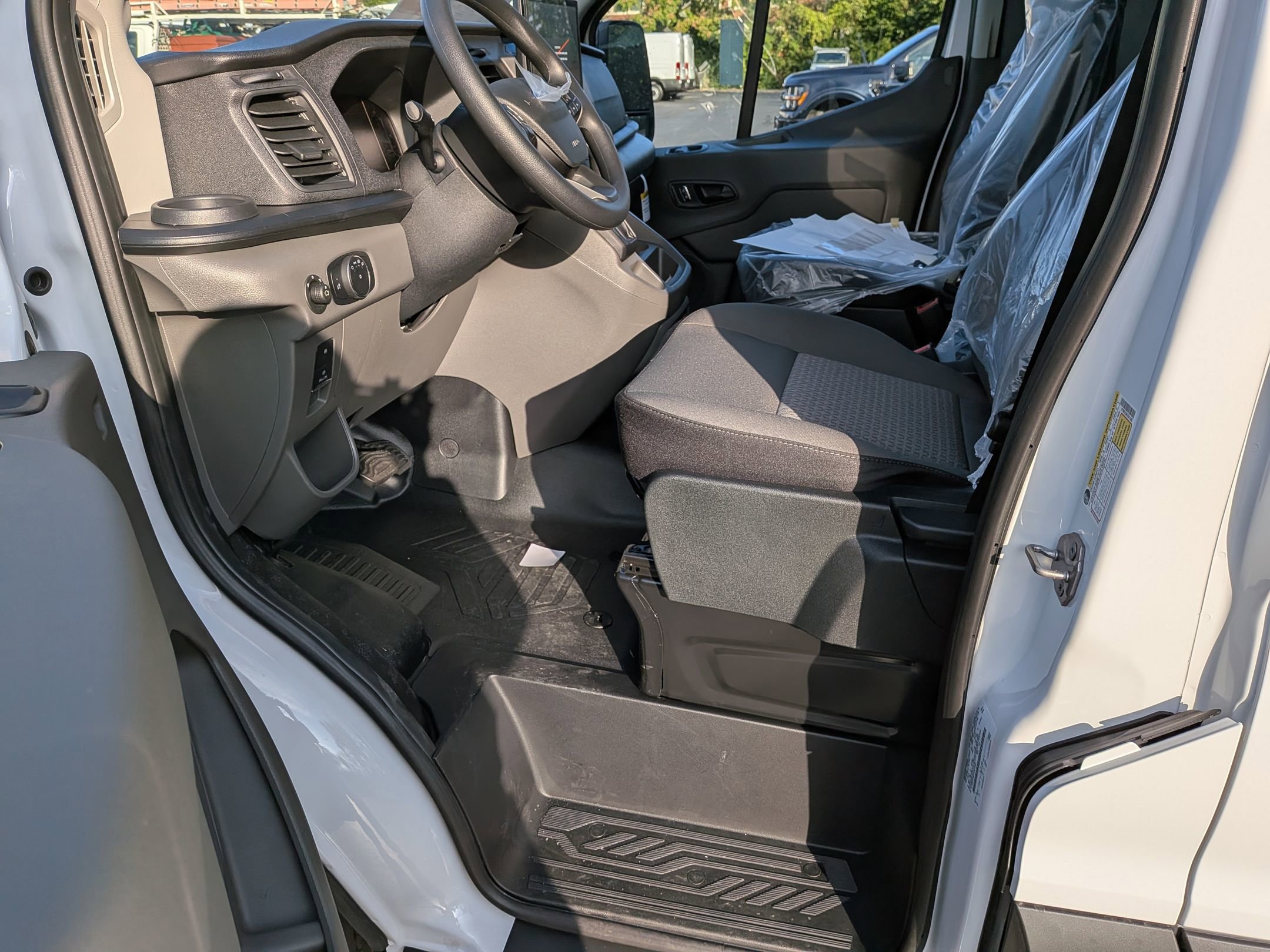 2026 FORD TRANSIT - Image 10