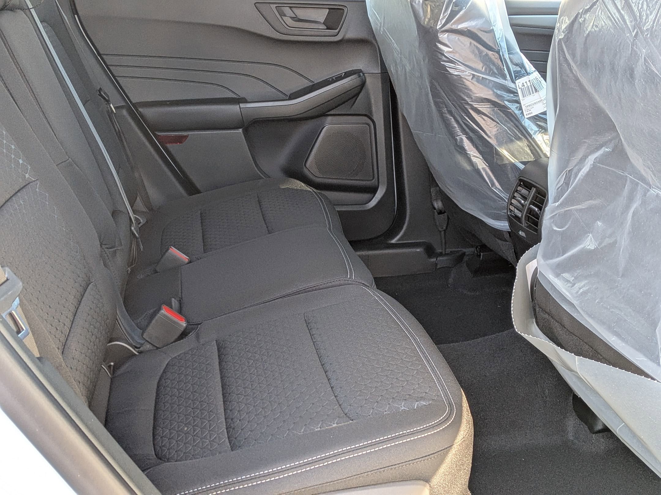 2026 FORD ESCAPE - Image 24