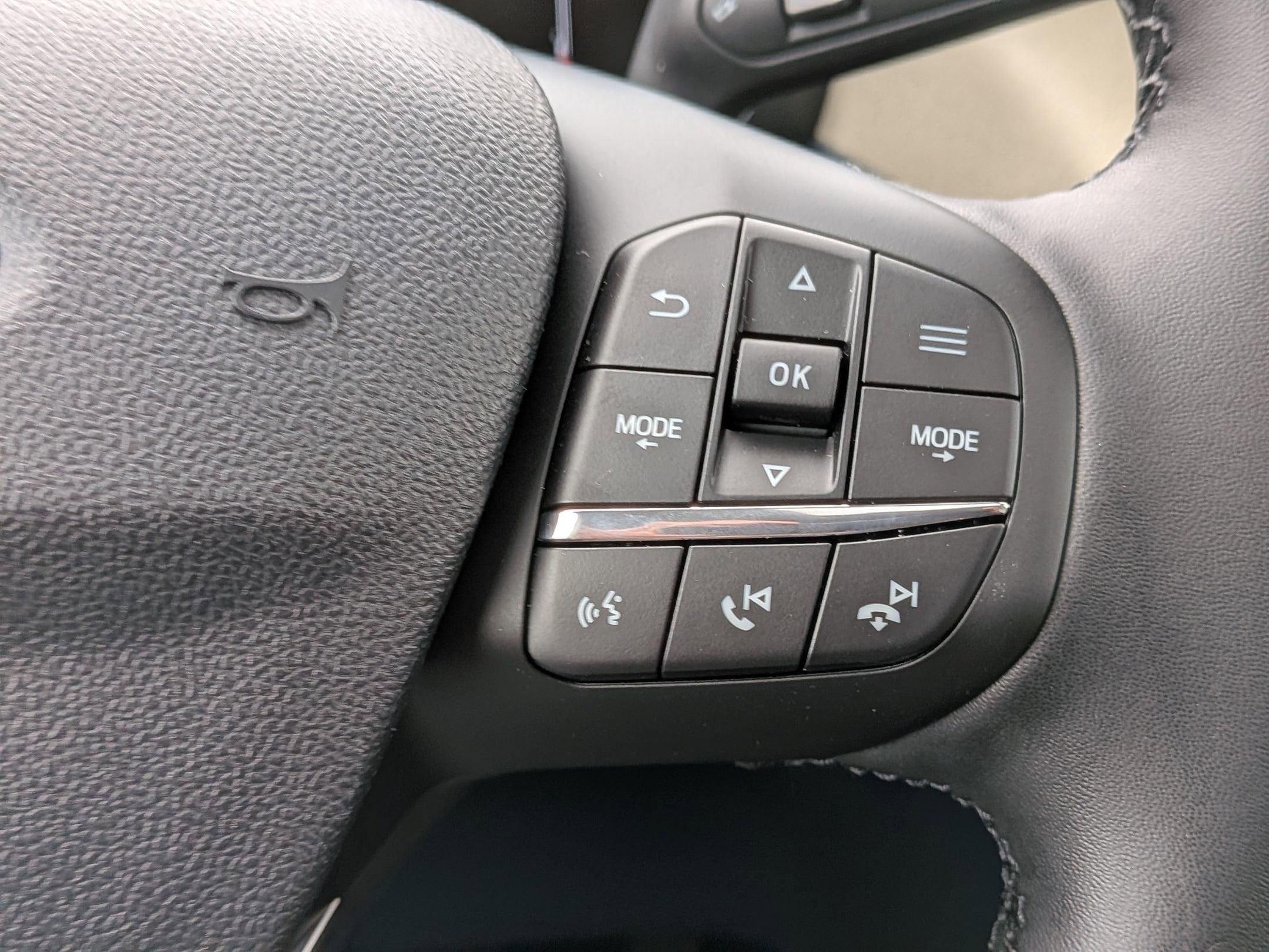 2025 FORD MAVERICK - Image 16