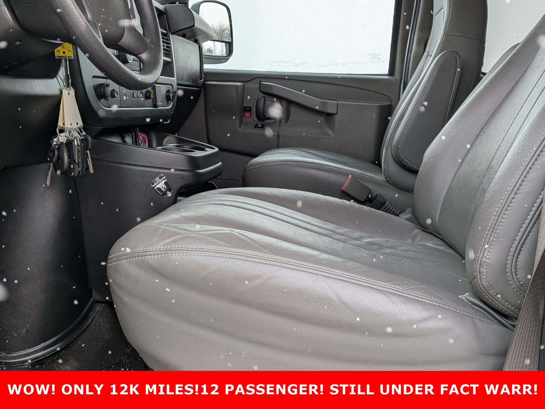 2023 CHEVROLET EXPRESS - Image 11