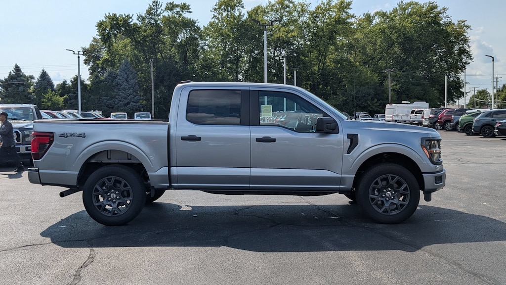 New 2026 Ford F-150 STX 4WD SuperCrew 5.5 Box STX 4WD SuperCrew 5.5 Box