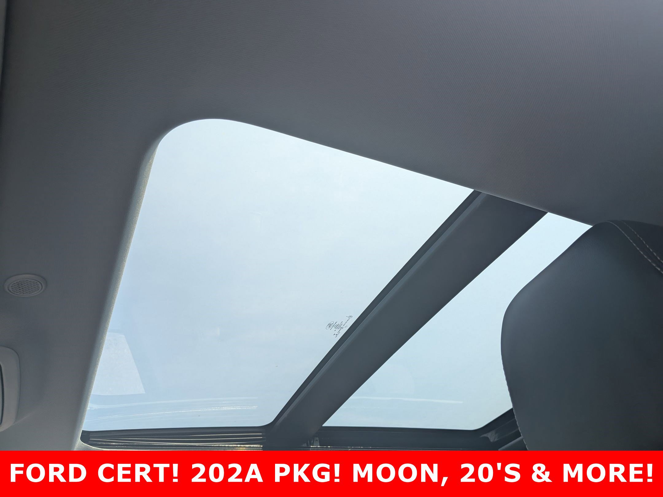 2022 FORD EXPLORER - Image 20