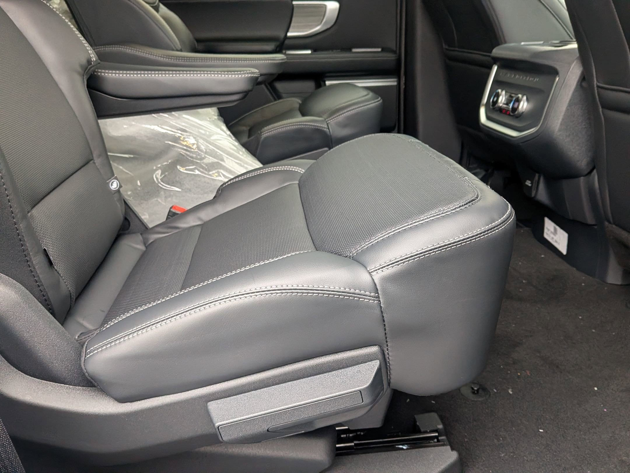 2025 FORD EXPEDITION - Image 25