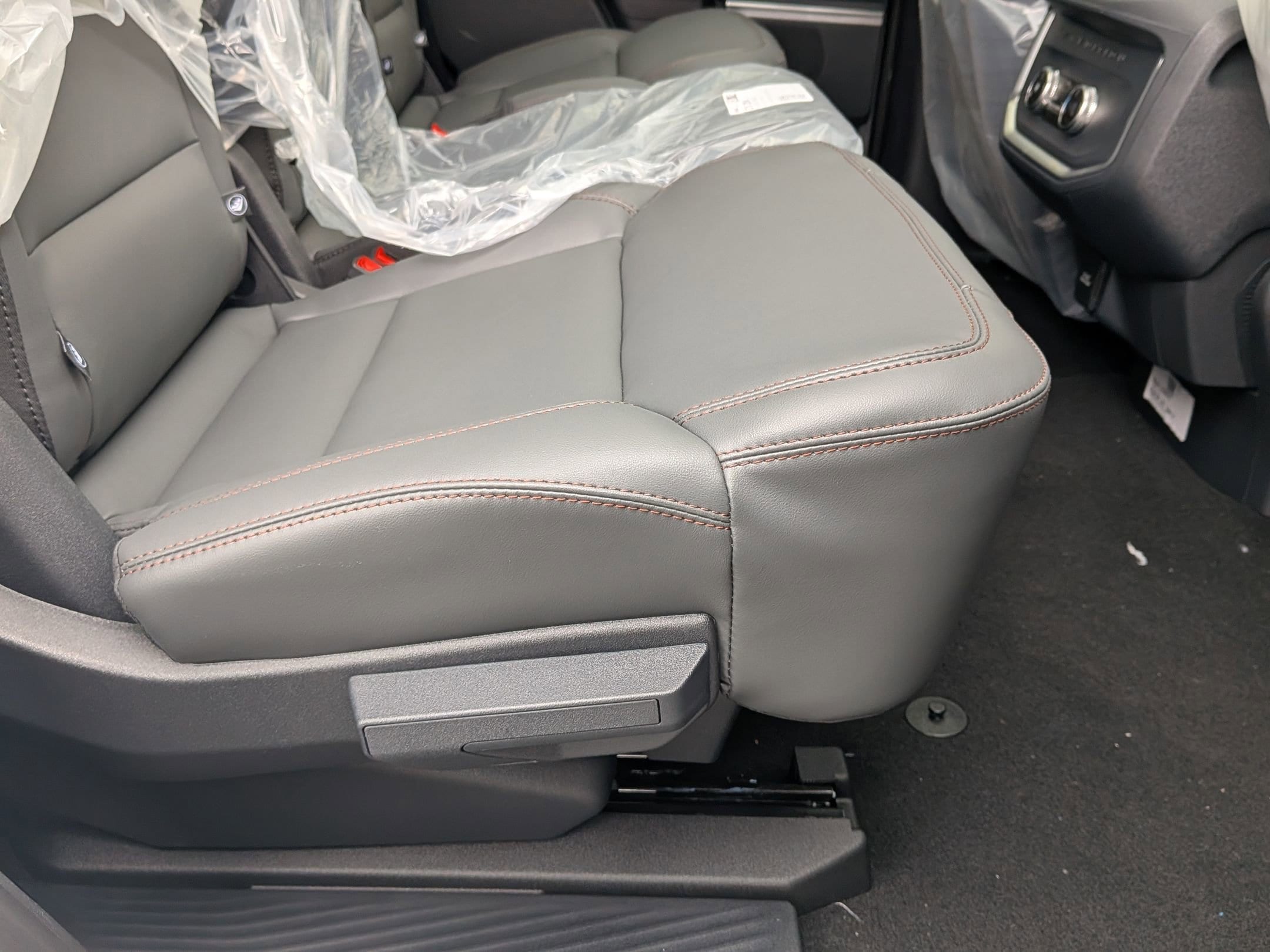 2025 FORD EXPEDITION - Image 24