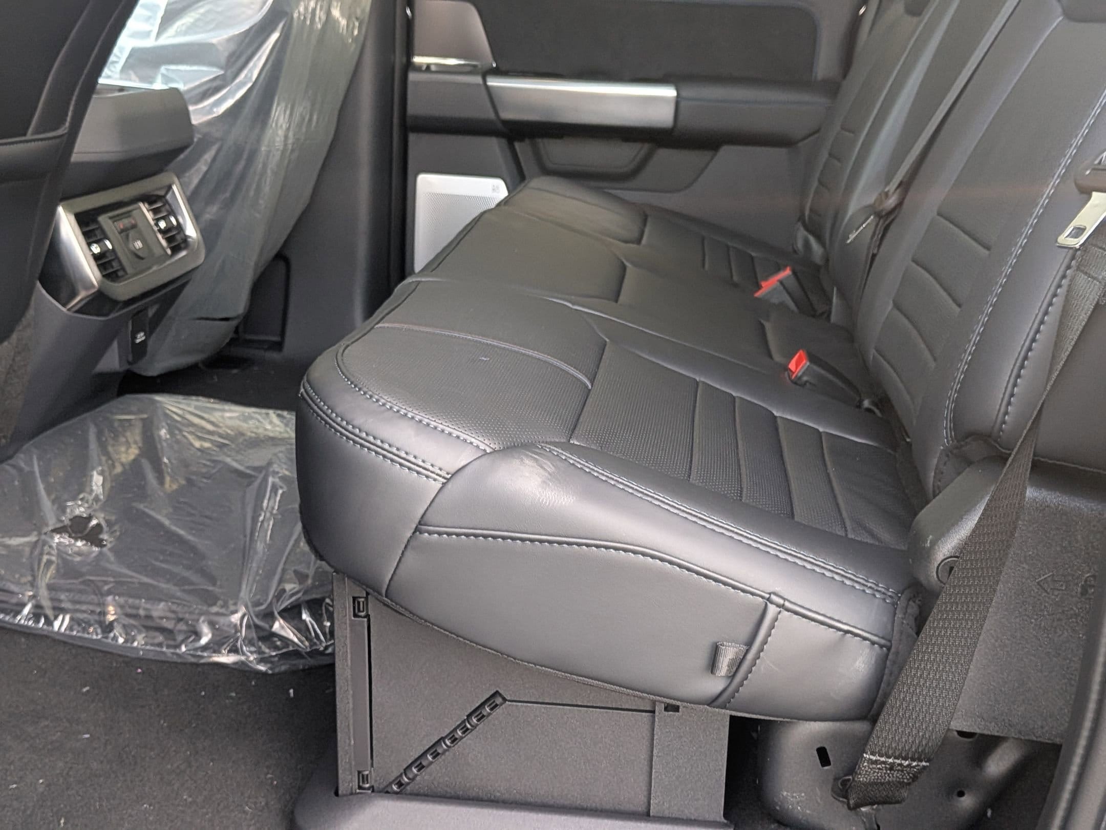 2026 FORD F-250 - Image 24