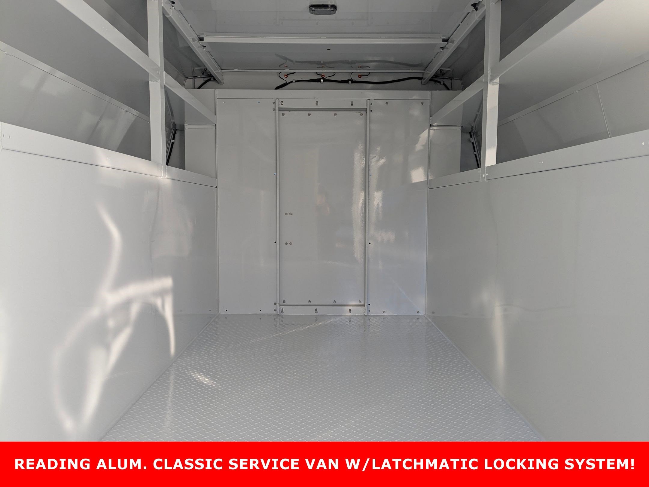 2025 FORD E-350 - Image 21