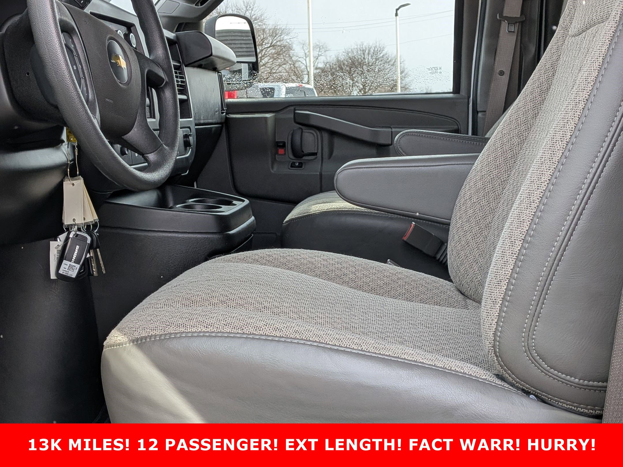 2025 CHEVROLET EXPRESS - Image 11